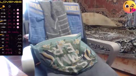 Snapshot of milanasvethoney chatting on September 29, 1:05 pm Luna-- link in bio online show from September 29, 1:05 pm