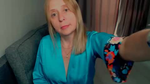 Milena online show from June 15, 7:08 am