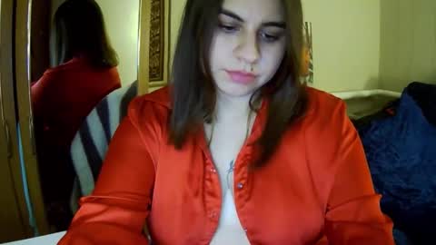 Snapshot of milaxcute chatting on October 1, 8:14 pm Milaxcute online show from October 1, 8:14 pm