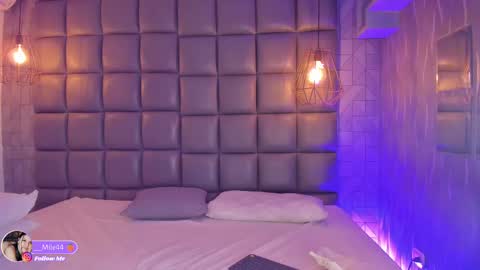 Milena  online show from September 22, 3:49 am