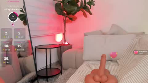 Miley Cruz  IG miley model23 online show from May 15, 11:29 pm