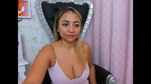 Antonella online show from October 13, 11:24 am