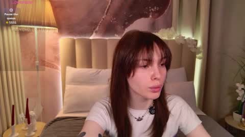 Mili Jay online show from May 18, 7:42 pm
