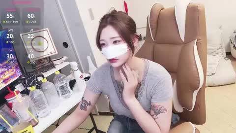 milksola online show from April 21, 10:55 am