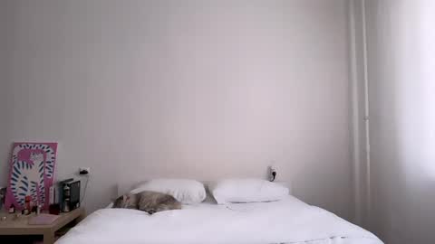 milky__way_ online show from May 1, 1:36 pm