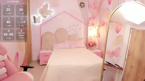 Sofia  online show from March 12, 8:00 pm