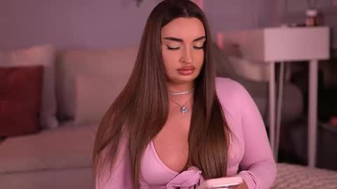 milla_serene online show from May 1, 6:27 am