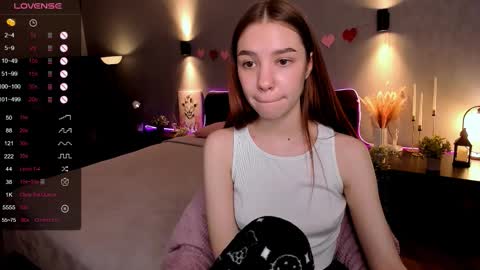 Snapshot of milli_brownn chatting on October 19, 8:27 am Milli online show from October 19, 8:27 am