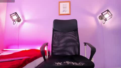 Millie online show from April 23, 12:29 pm
