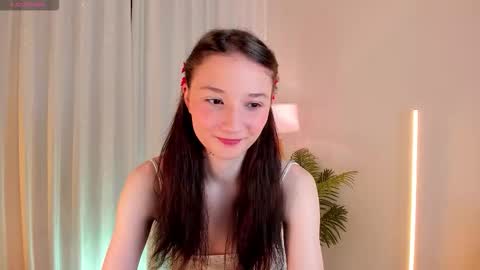 milliminimouse online show from January 14, 5:18 pm