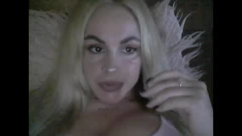 millisa13 online show from April 21, 9:11 pm