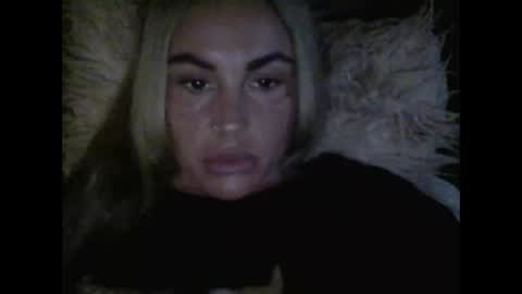 millisa13 online show from May 19, 11:56 pm