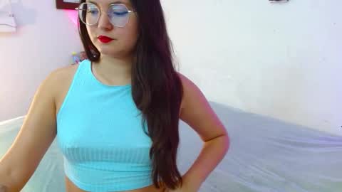 Snapshot of mily_baker chatting on September 10, 6:08 pm mily_baker online show from September 10, 6:08 pm