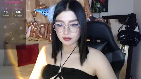Snapshot of mily_thomson_b chatting on September 11, 8:42 pm Mily online show from September 11, 8:42 pm