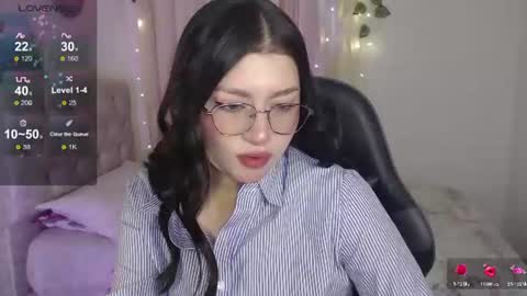 Mily online show from August 5, 1:01 am