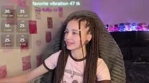 Emily online show from August 6, 5:53 pm