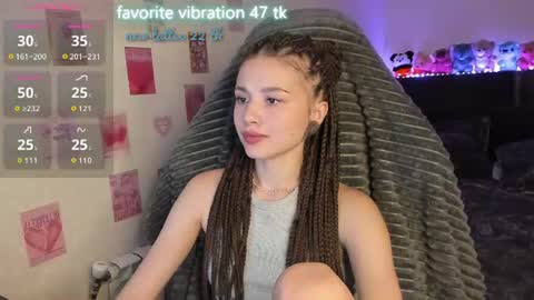 Emily online show from August 5, 5:19 pm