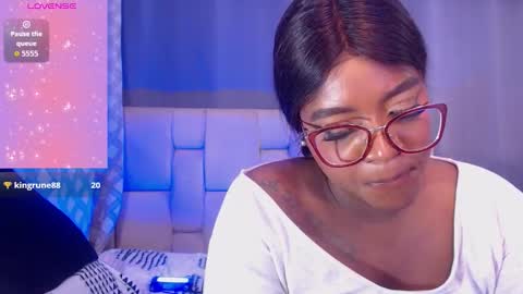 Mimi online show from March 6, 3:29 pm