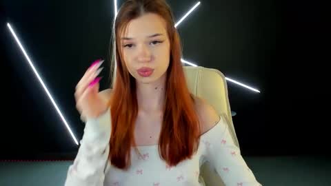 Mimi  online show from December 18, 5:01 am