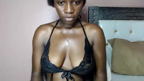 mimiebony online show from March 21, 8:30 am