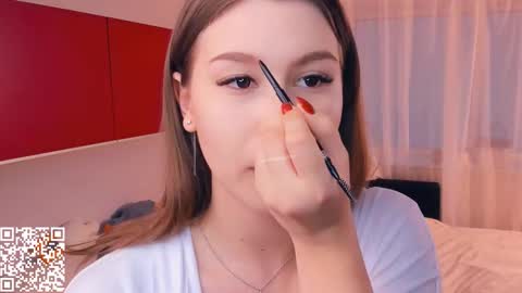 Mindi online show from November 14, 7:19 am