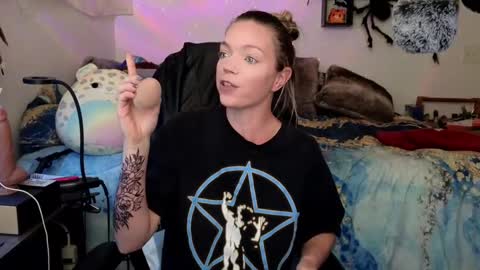 Snapshot of mindymars chatting on March 12, 2:34 pm Mindy Mars online show from March 12, 2:34 pm