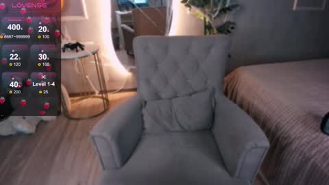 MIra online show from November 4, 1:38 pm