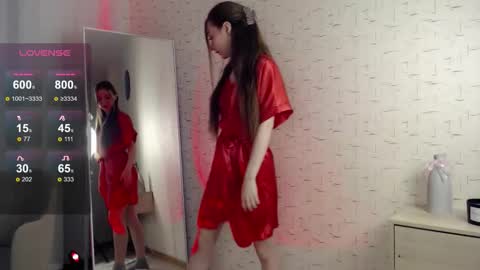 mirage1_ online show from November 28, 11:41 pm