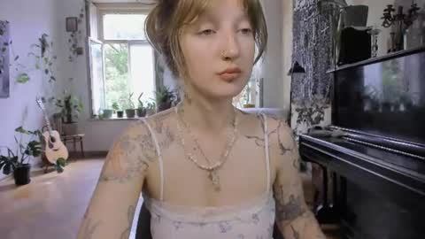 miranda2_0 online show from June 18, 7:21 am
