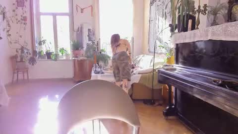 miranda2_0 online show from January 7, 8:18 am