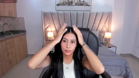 miranda_crawfor online show from October 21, 11:58 am