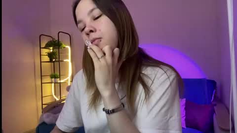 miranda_holms online show from July 13, 5:41 am