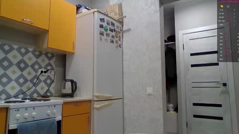 MIRANDA online show from October 12, 1:02 pm