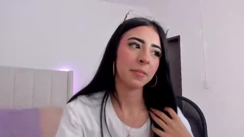 Miranda Rogers online show from July 24, 7:11 pm