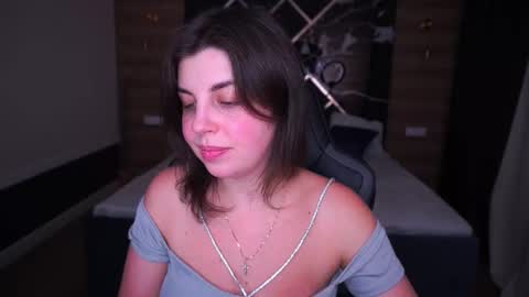 Snapshot of mirandawarm chatting on September 28, 7:41 pm Miranda online show from September 28, 7:41 pm