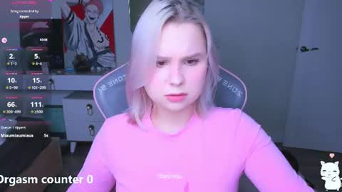 Kira online show from July 7, 3:04 pm