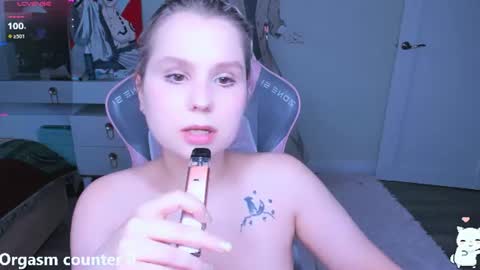 Kira online show from July 26, 4:26 pm