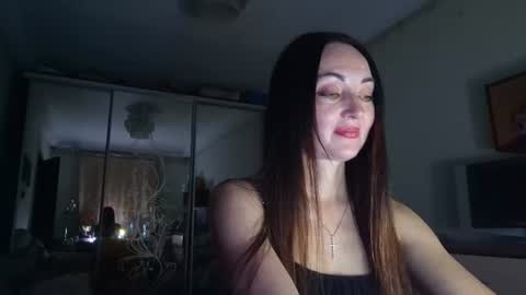 Christina online show from June 19, 9:07 pm