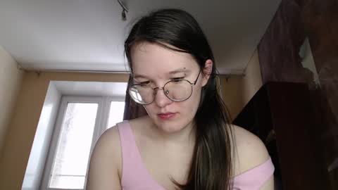 Snapshot of miriamor chatting on February 15, 7:16 am Mira online show from February 15, 7:16 am