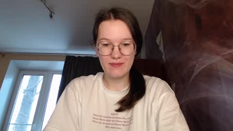 Snapshot of miriamor chatting on January 16, 8:00 am Mira online show from January 16, 8:00 am