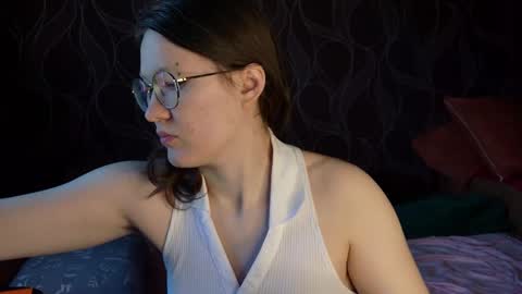 Snapshot of miriamor chatting on September 21, 8:13 am Mira online show from September 21, 8:13 am