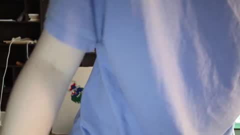 Snapshot of miriamor chatting on October 26, 7:37 am Mira online show from October 26, 7:37 am