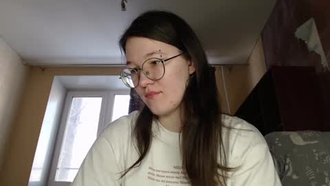 Snapshot of miriamor chatting on February 22, 7:12 am Mira online show from February 22, 7:12 am