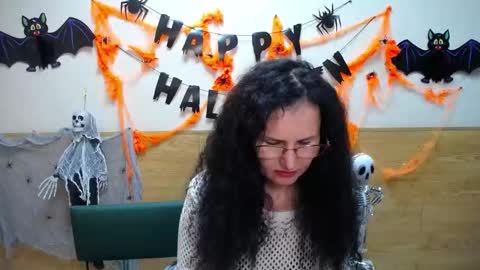 Miroslava Happi online show from November 2, 8:51 am