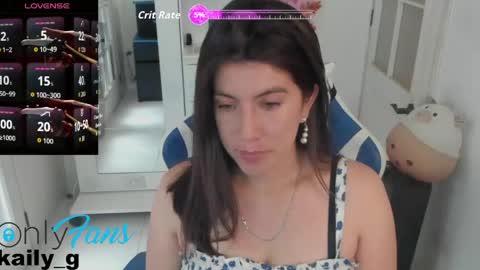 miss_adams01 online show from April 23, 9:17 pm