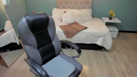 Cataleya online show from March 2, 11:28 am