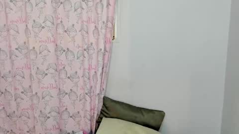 miss_charlotte_ls online show from October 15, 6:32 pm