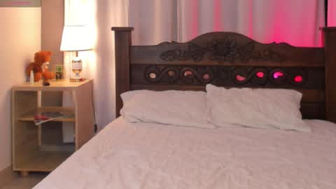 daniela online show from March 18, 2:27 am