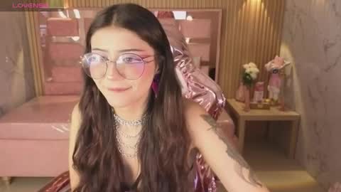 miss_devil_s online show from March 19, 3:11 am