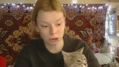 Elis online show from April 28, 11:03 am